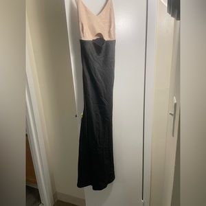 Black/cream dress, size L, never worn!